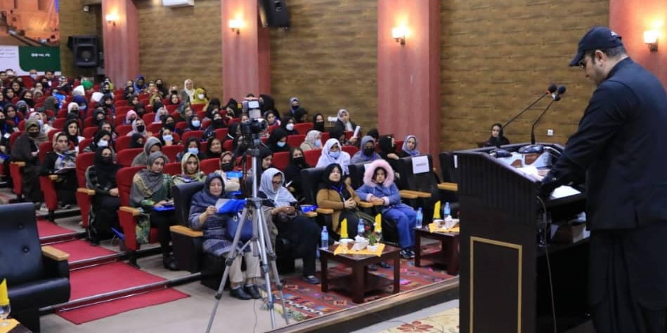 جلسه مشورتی نهادهای جامعه مدنی حوزه غرب افغانستان